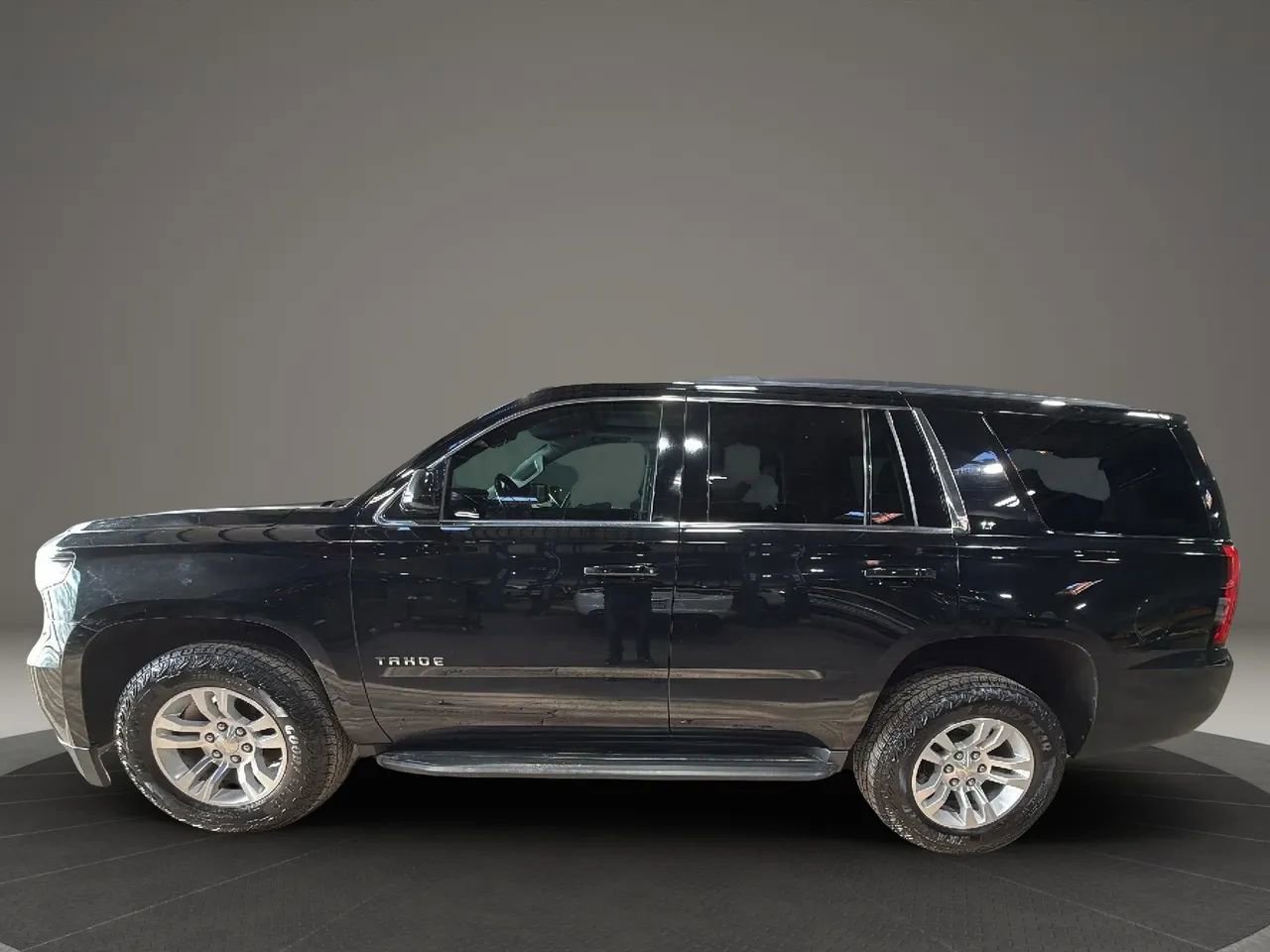 Used 2018 Chevrolet Tahoe LT image 8