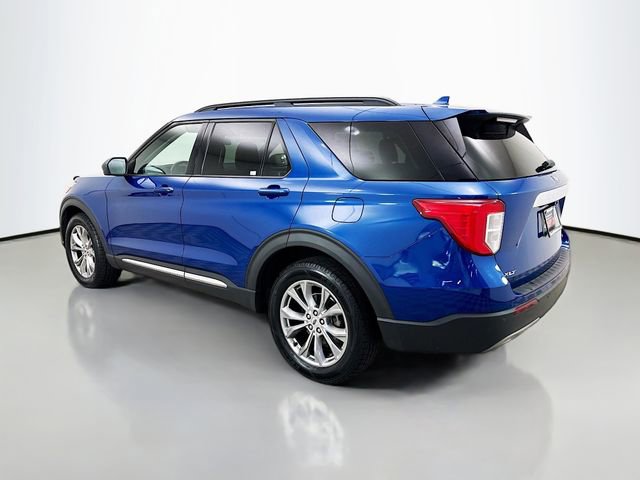 Used 2020 Ford Explorer XLT w/ Equipment Group 202A image 6