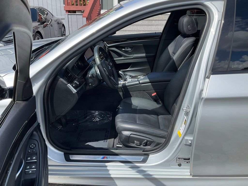 Used 2016 BMW 535i Sedan RWD image 14