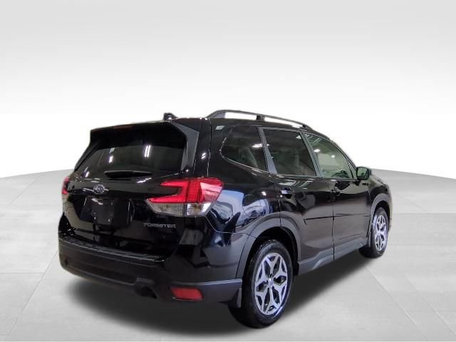 Used 2021 Subaru Forester Premium image 32