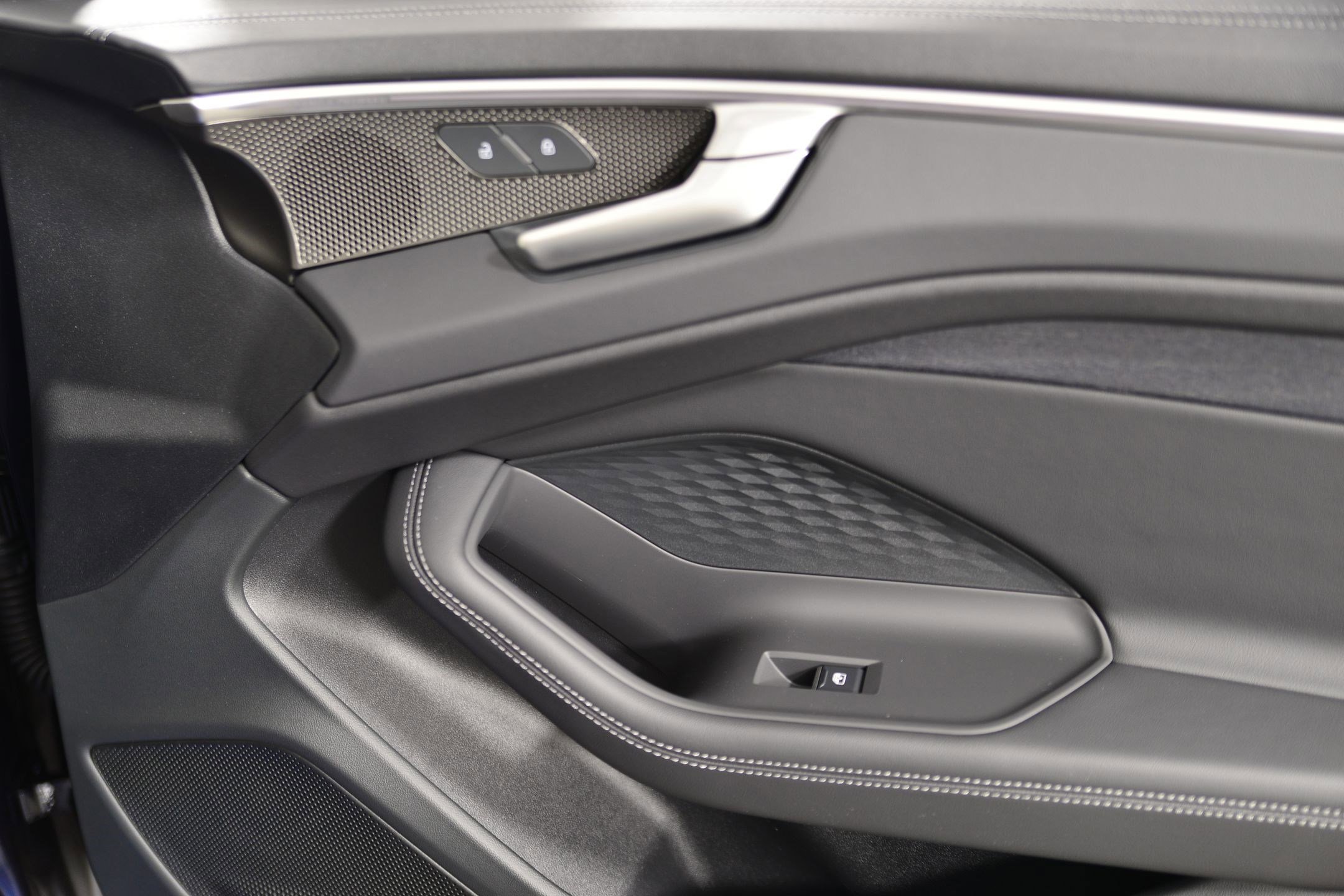 New 2026 Audi A6 Premium Plus image 18