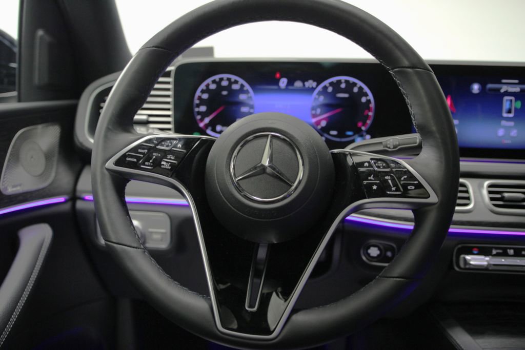 Certified 2026 Mercedes-Benz GLS 450 4MATIC image 20