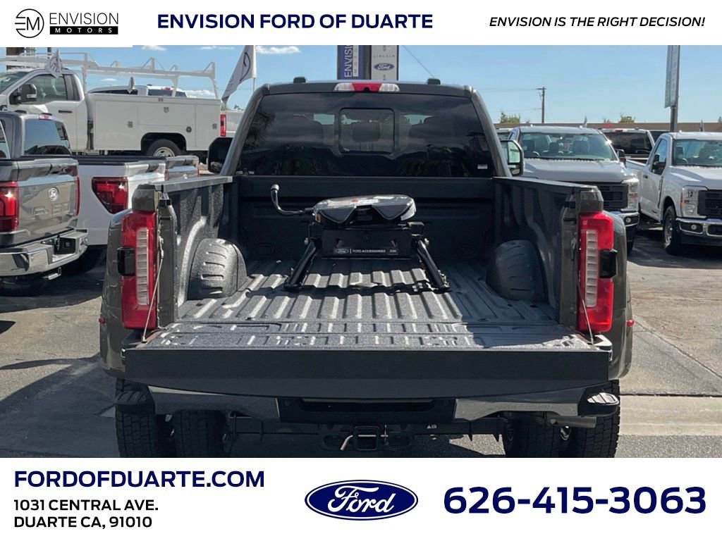 New 2026 Ford F450 XLT image 9