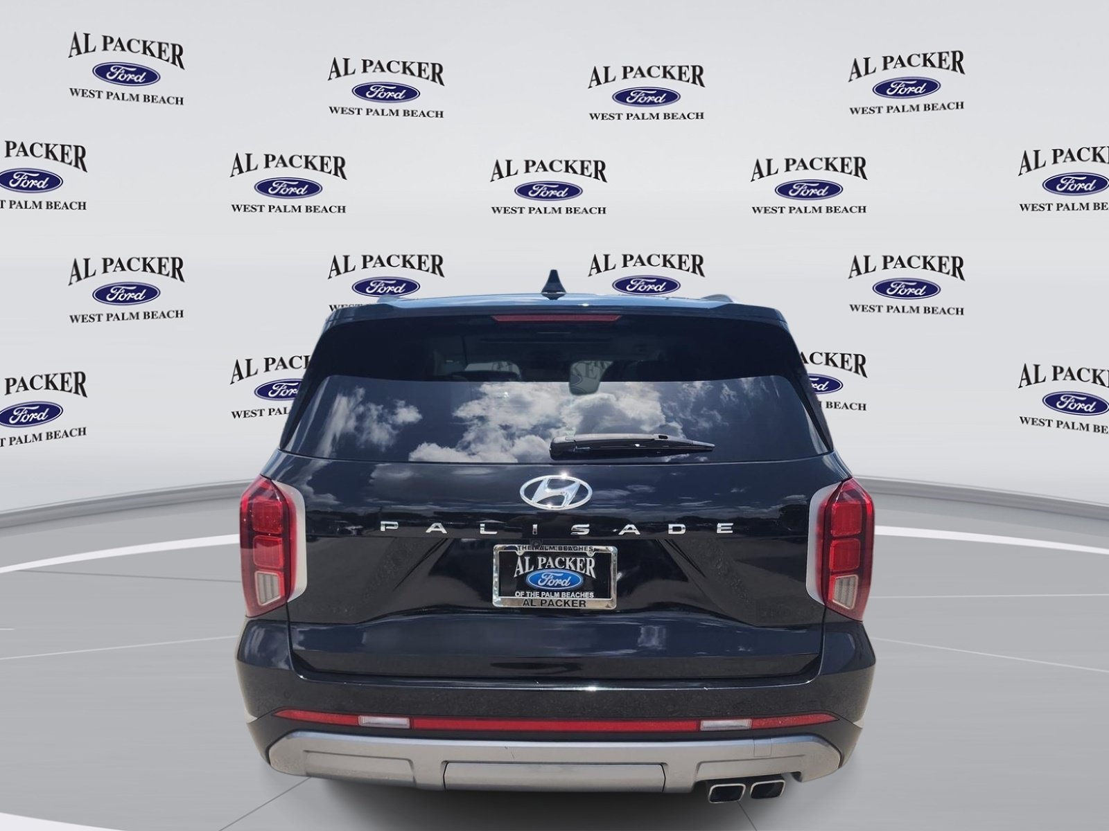 Used 2024 Hyundai Palisade Limited FWD image 5