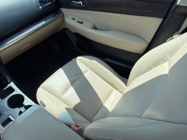 Used 2019 Subaru Outback 2.5i Limited AWD/4WD image 23