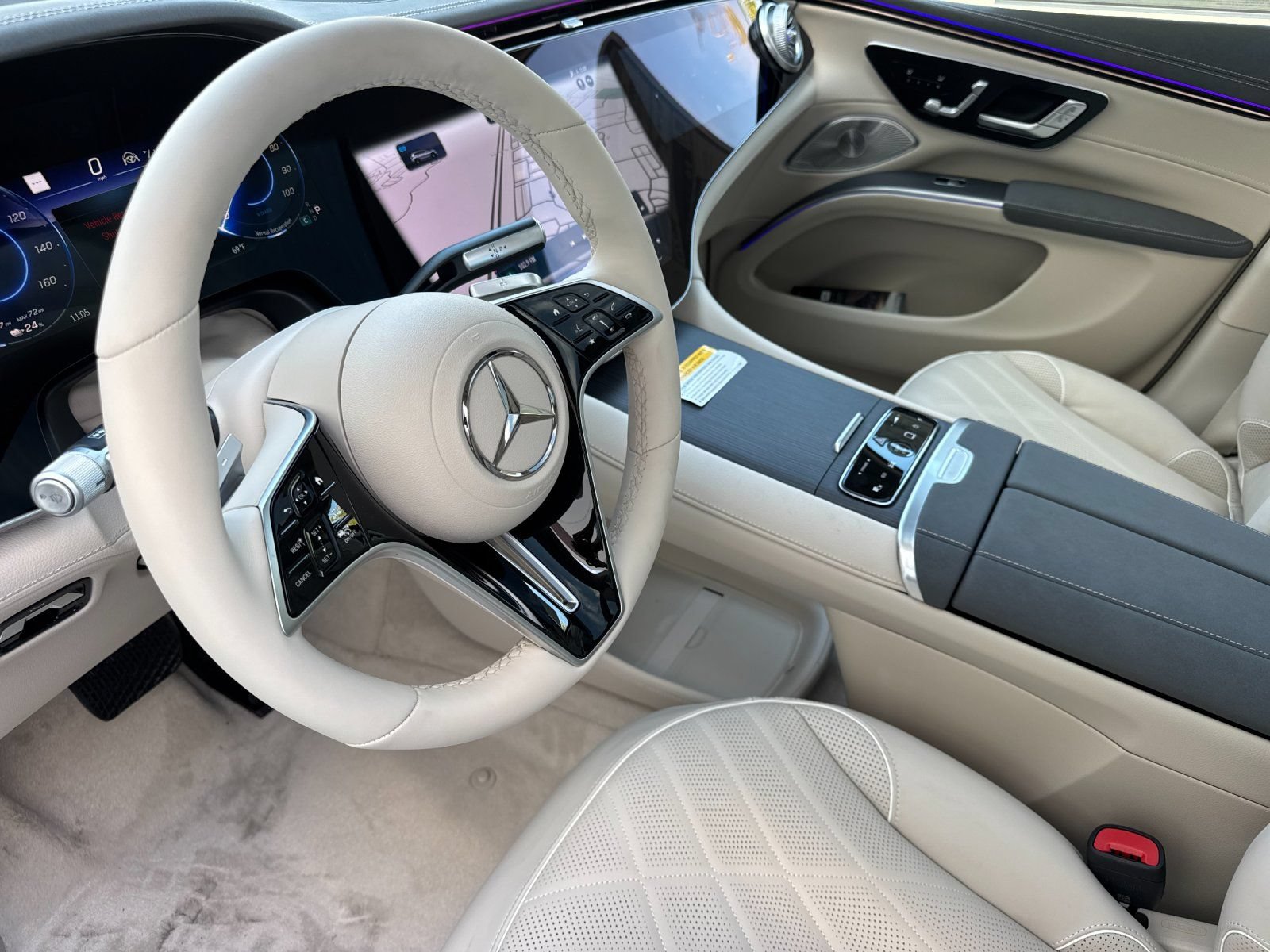 New 2026 Mercedes-Benz EQS 400 4MATIC SUV image 10