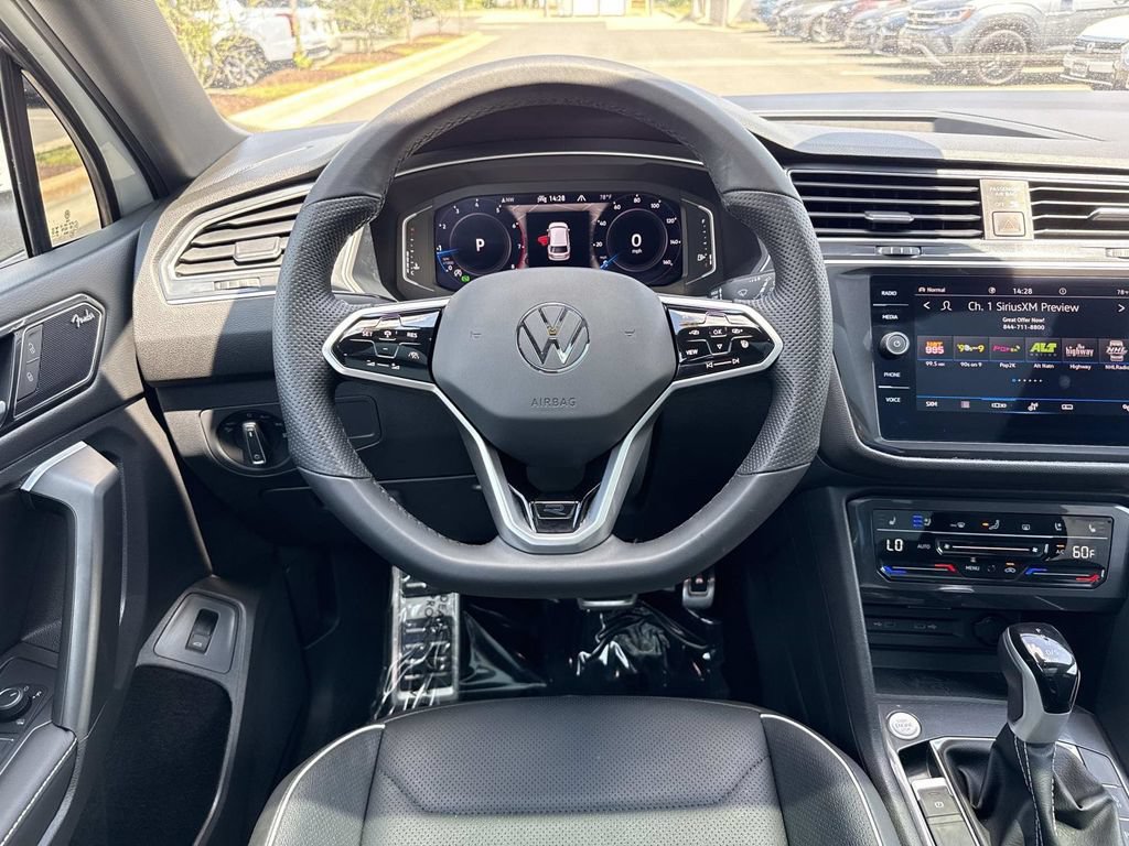Used 2024 Volkswagen Tiguan SEL R-Line AWD/4WD image 13