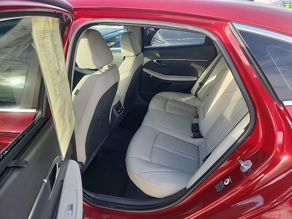 Certified 2023 Hyundai Sonata Limited w/ Cargo Package image 12