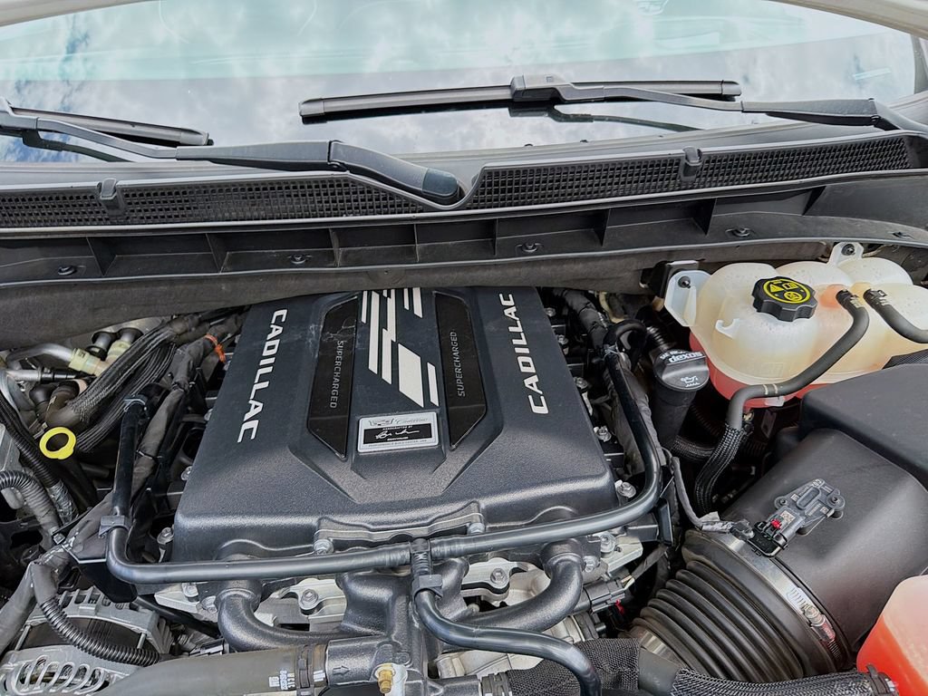Certified 2023 Cadillac Escalade V AWD/4WD image 34