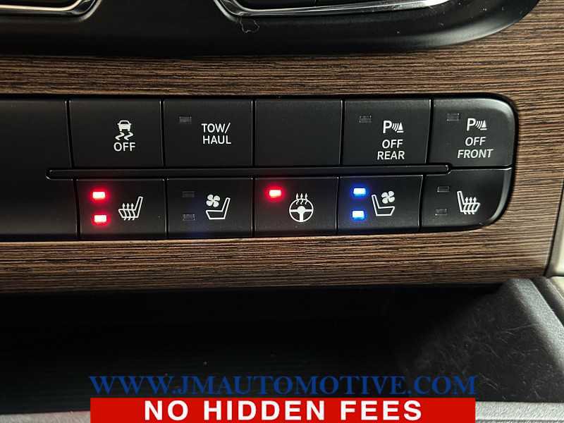 Used 2016 RAM 1500 Laramie w/ Convenience Group image 35