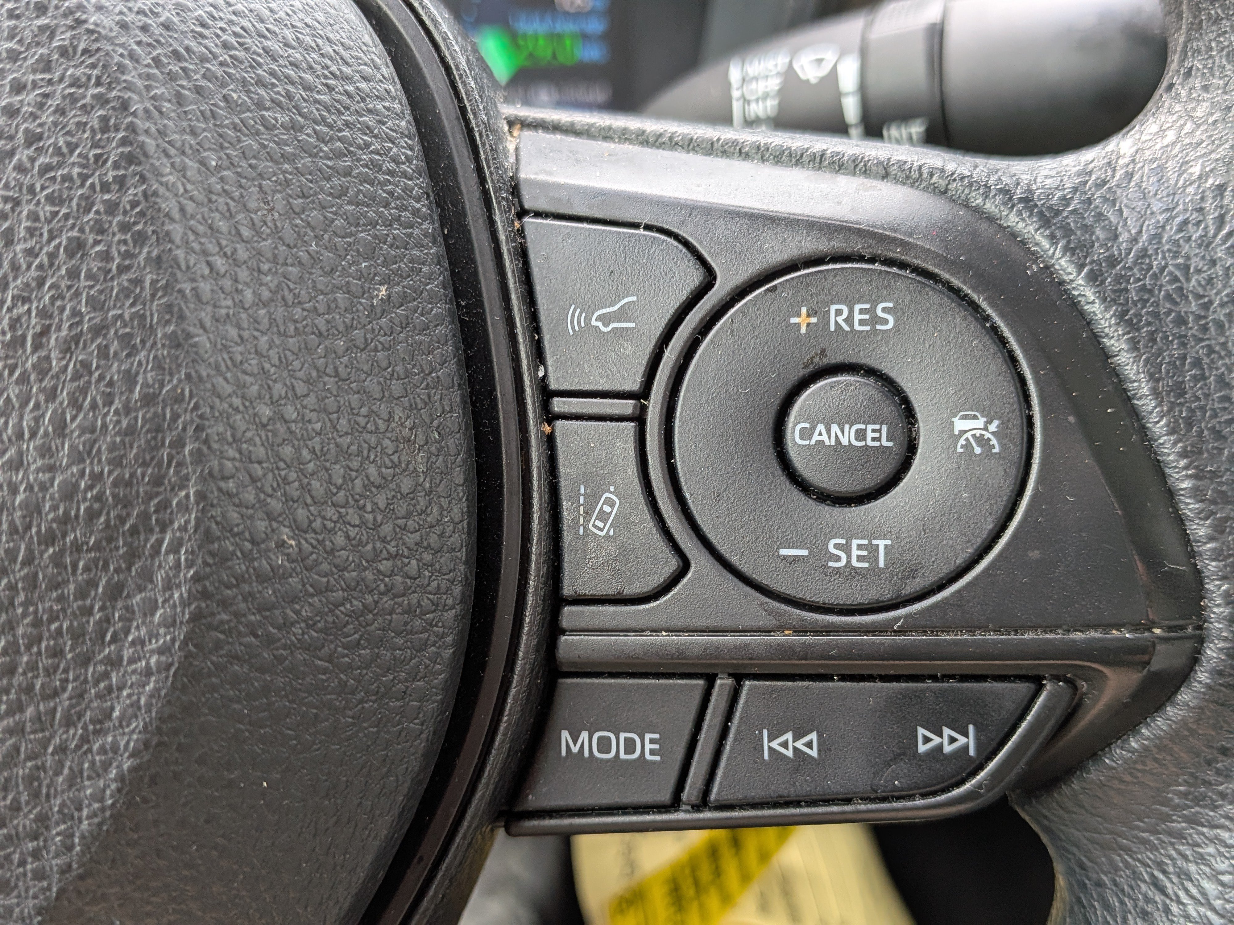 Used 2022 Toyota Corolla LE FWD image 21