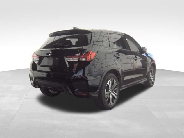 Used 2025 Mitsubishi Outlander Sport AWD image 4