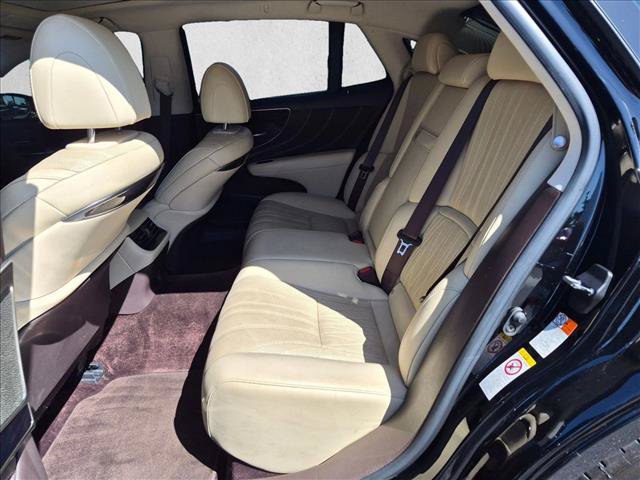 Used 2018 Lexus LS 500 w/ Interior Upgrade Package RWD image 15
