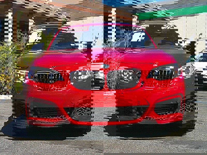 Used 2016 BMW M235i Coupe w/ Technology Package image 9