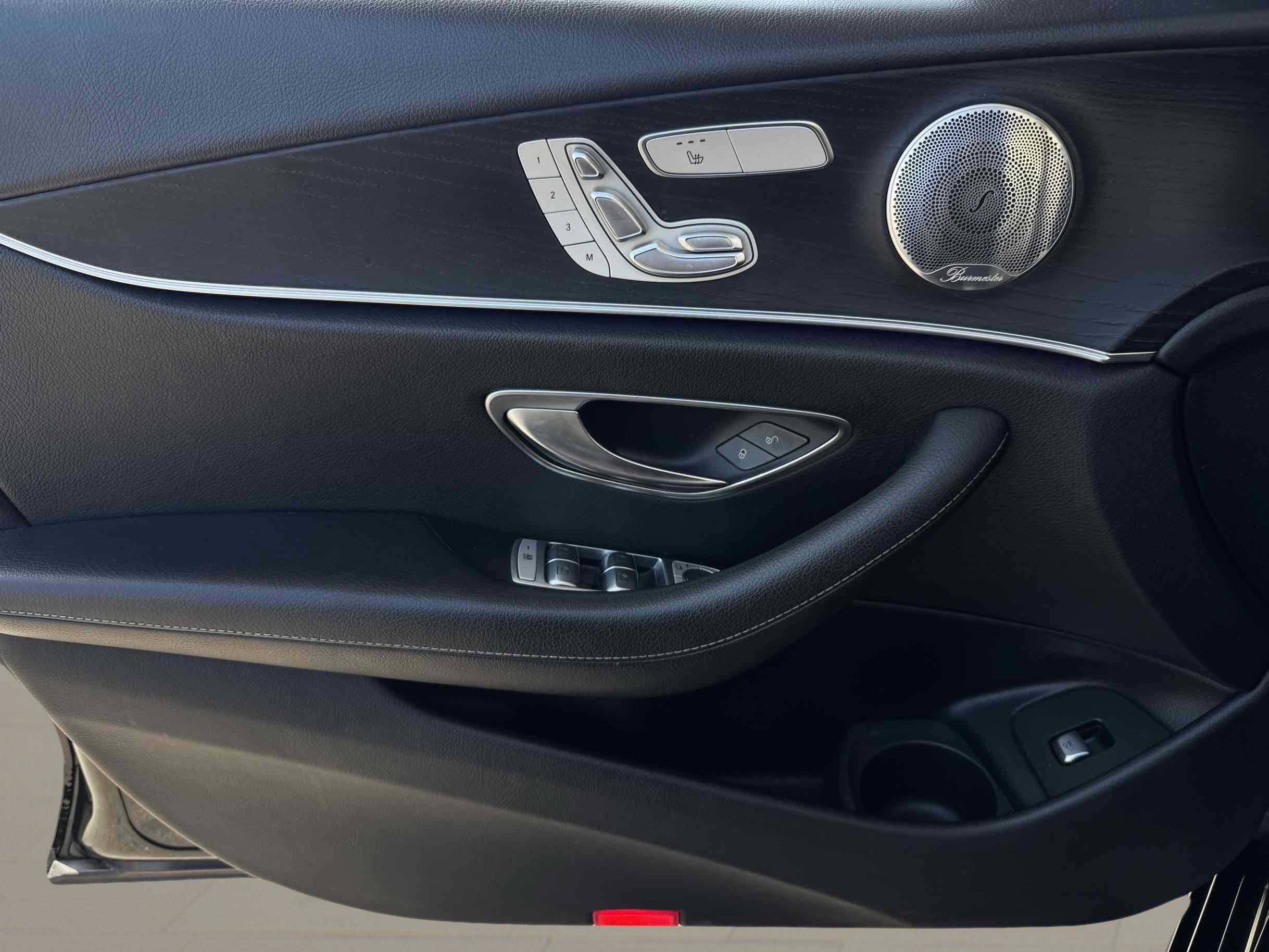 Used 2022 Mercedes-Benz E 350 Sedan image 9