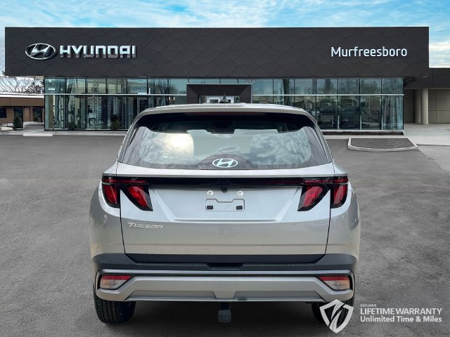 New 2026 Hyundai Tucson SE w/ Tow & Go Package FWD image 6