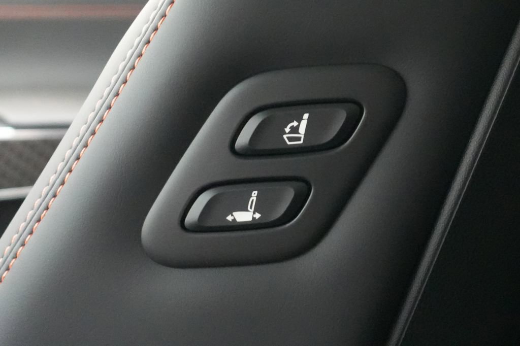 New 2026 Genesis GV70 3.5T Sport Prestige image 20