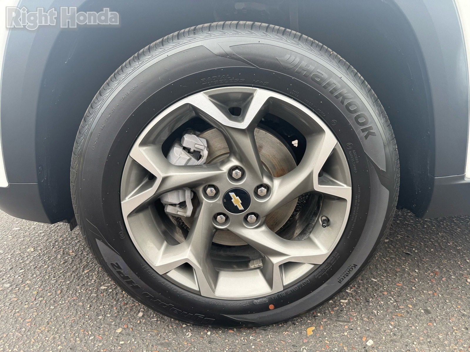 Used 2025 Chevrolet Trax LT image 10