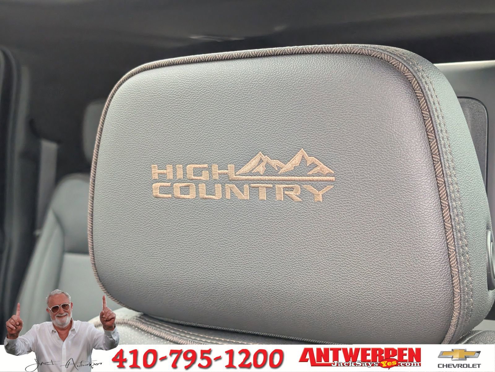 Used 2021 Chevrolet Suburban High Country image 27