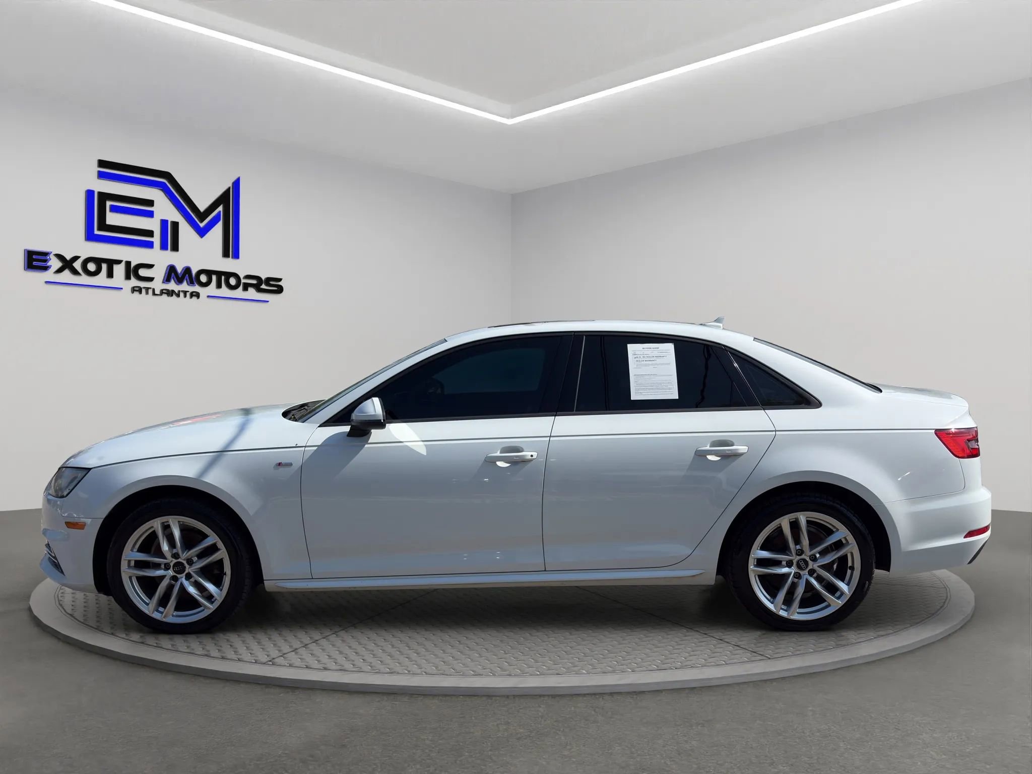 Used 2017 Audi A4 2.0T Ultra Premium w/ Convenience Package FWD image 2