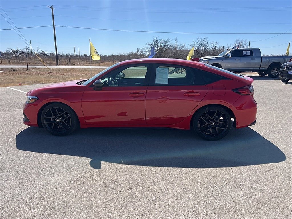 Used 2024 Honda Civic Sport image 2