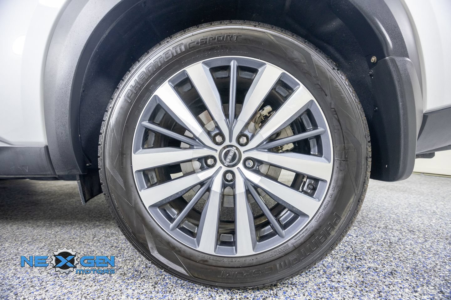 Used 2022 Nissan Pathfinder Platinum AWD/4WD image 48