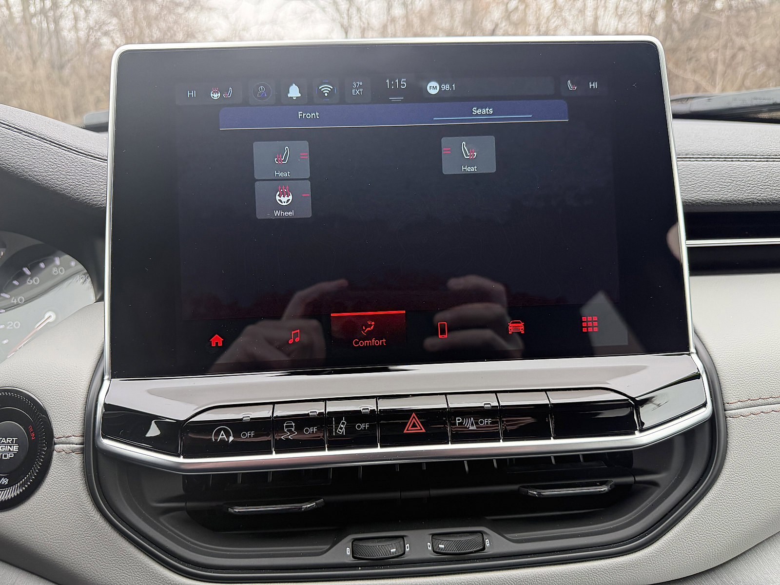 Certified 2025 Jeep Compass Limited image 18