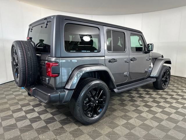 Used 2023 Jeep Wrangler Unlimited Sahara w/ Cold Weather Group image 3