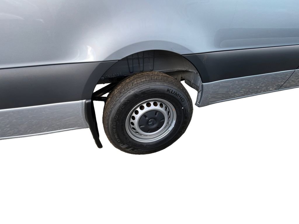 New 2025 Mercedes-Benz Sprinter 2500 image 9