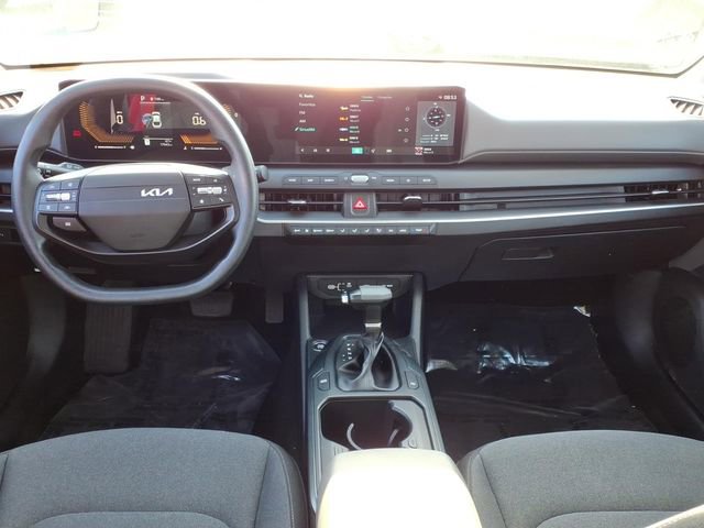 Used 2025 Kia K4 FWD image 9