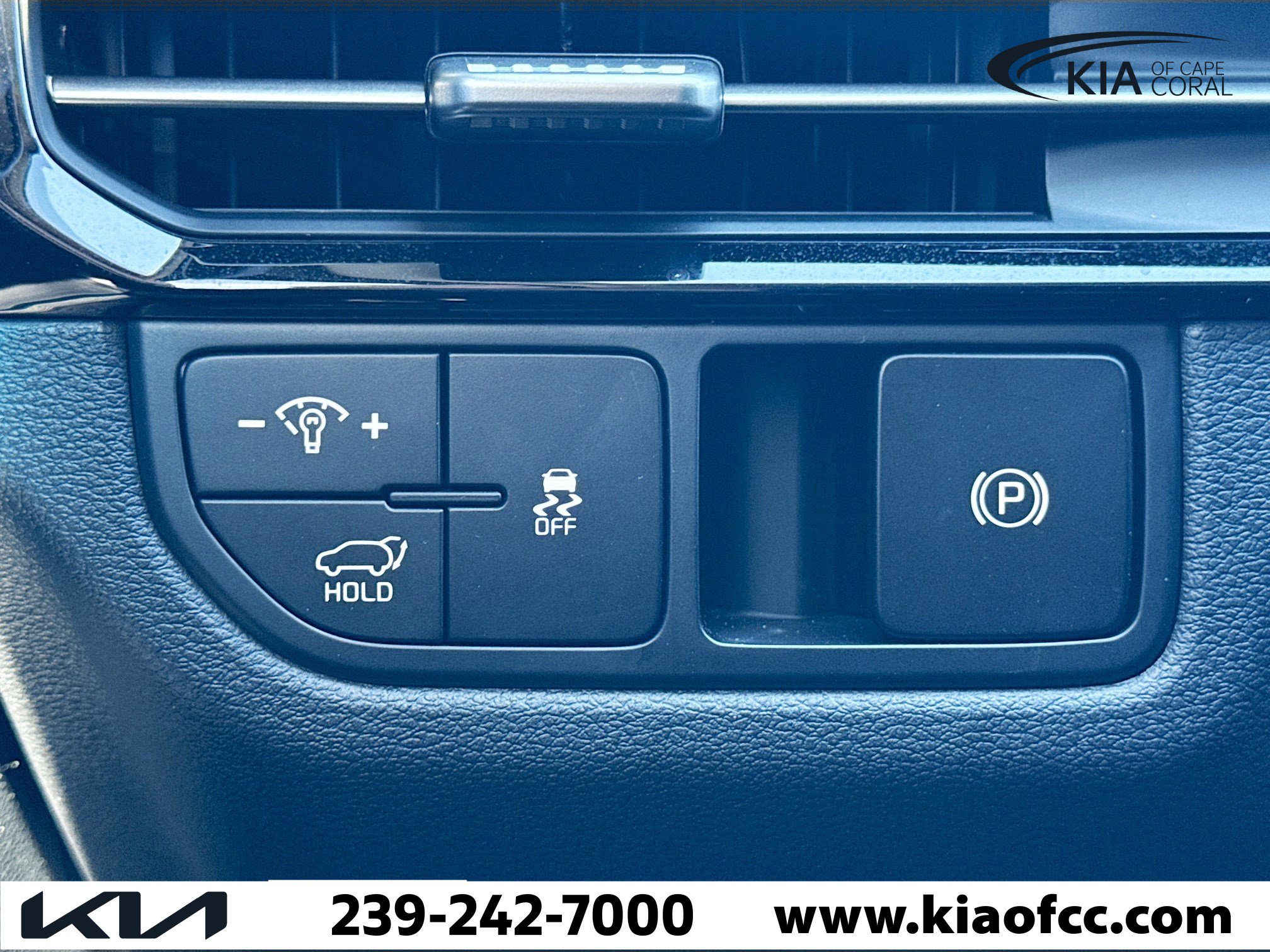 New 2026 Kia Sportage EX image 34