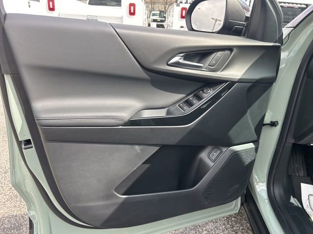 New 2026 Chevrolet Equinox LT w/ Convenience Package II image 11