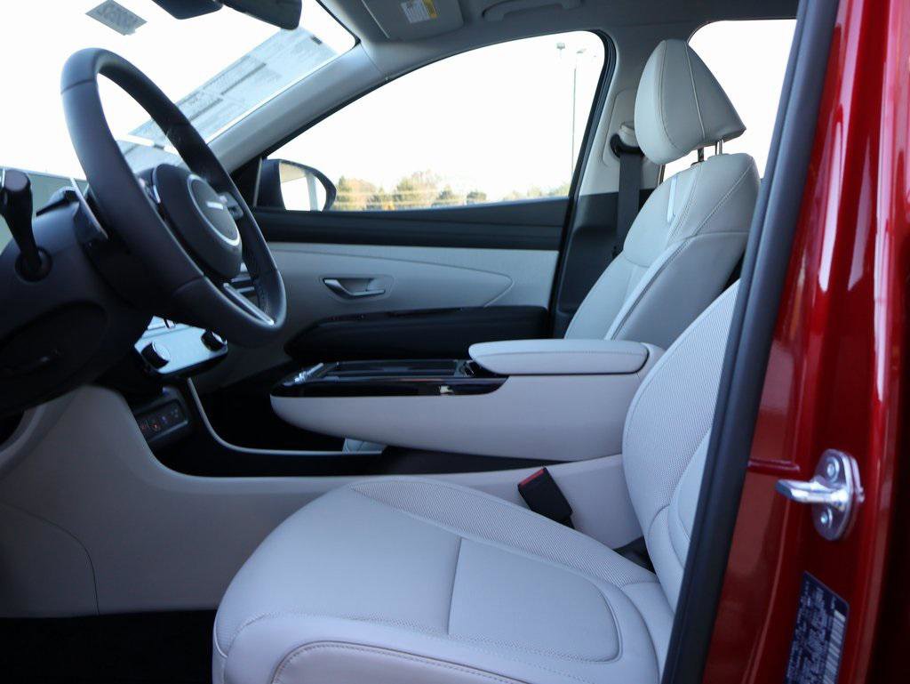 New 2026 Hyundai Tucson Limited w/ Tow & Go Package image 24