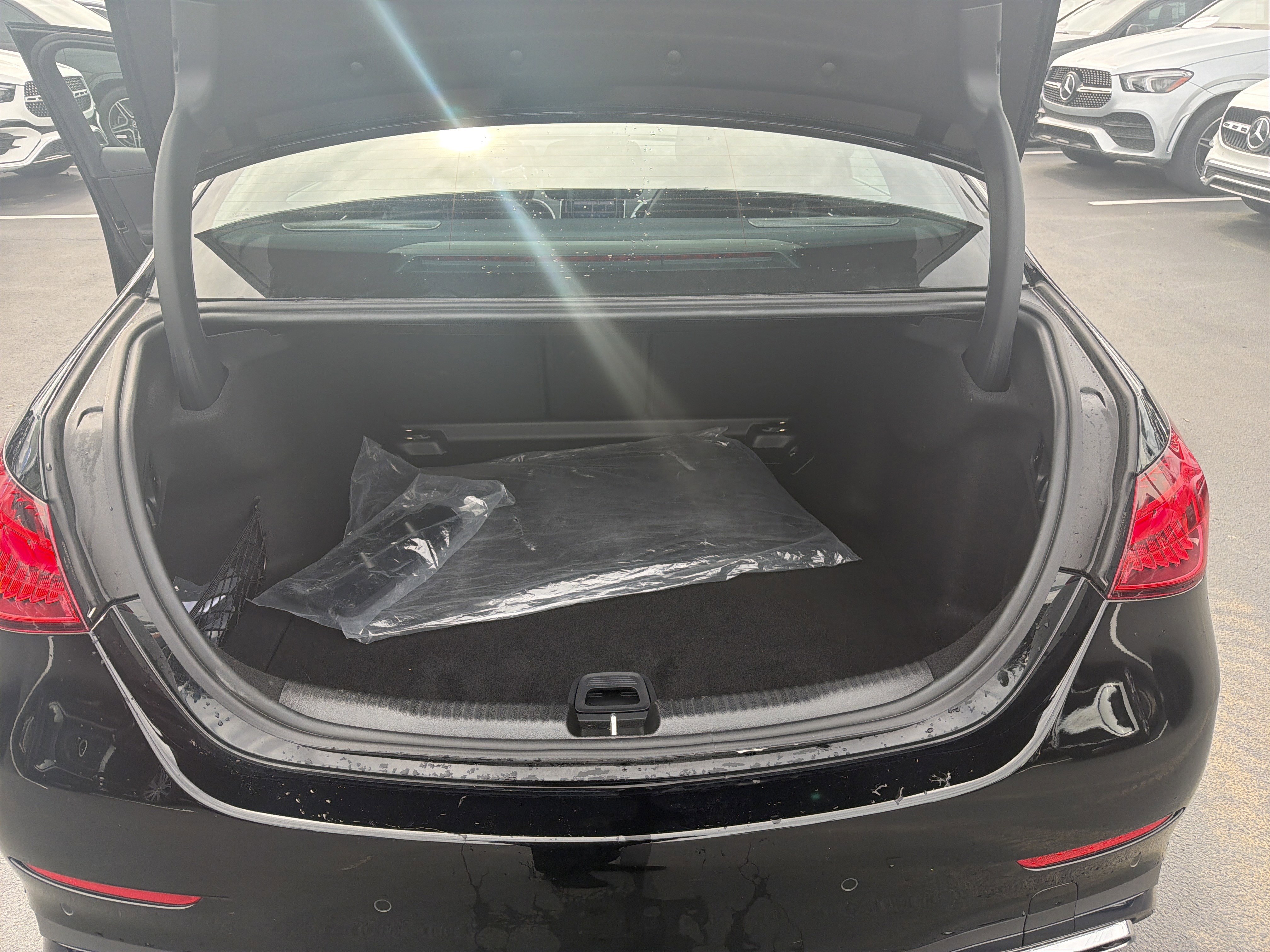 Certified 2024 Mercedes-Benz C 300 4MATIC Sedan image 33