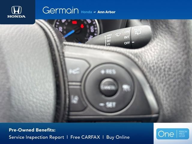 Used 2021 Toyota RAV4 LE image 23