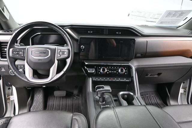 Used 2024 GMC Sierra 1500 Denali w/ Technology Package AWD/4WD image 25