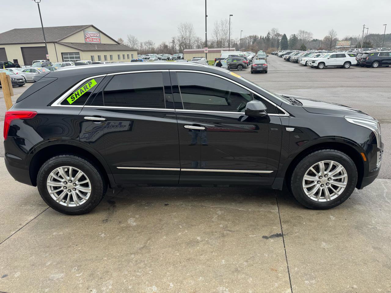 Used 2019 Cadillac XT5 AWD image 4