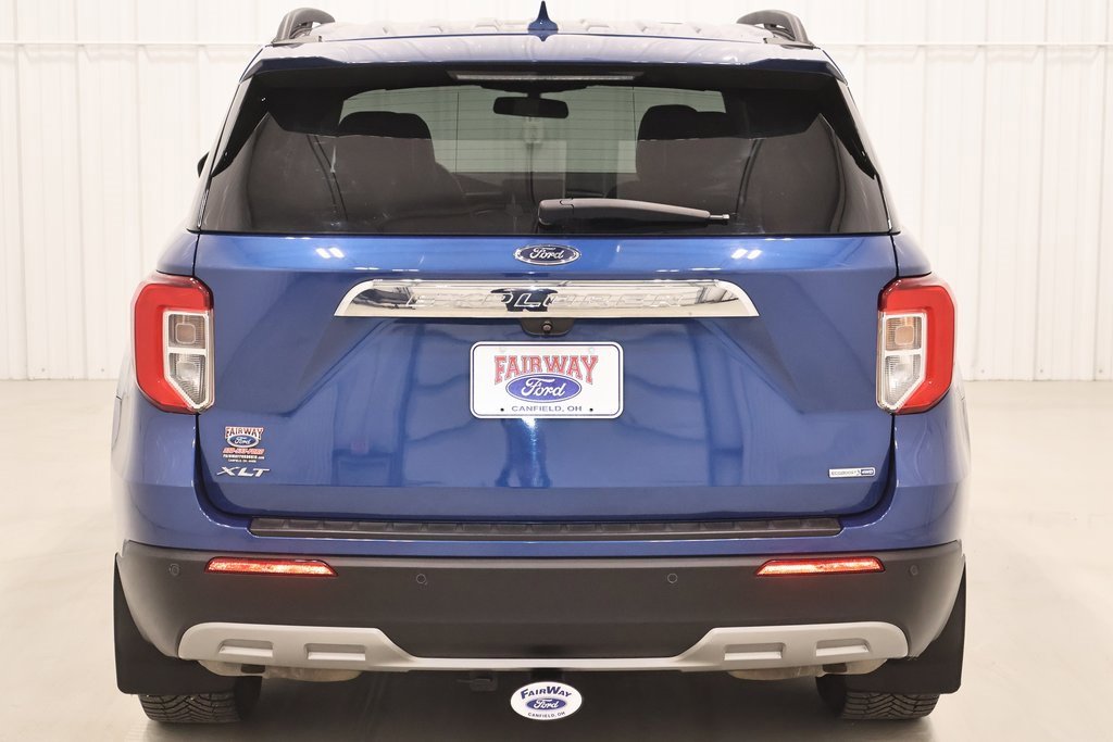 Certified 2020 Ford Explorer XLT w/ Equipment Group 202A image 9