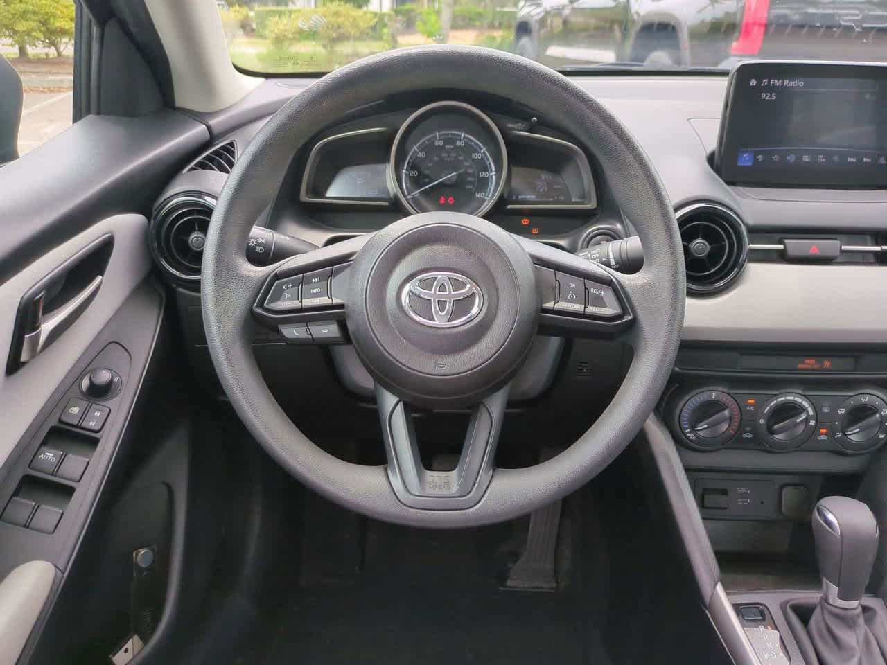 Certified 2019 Toyota Yaris L FWD image 15