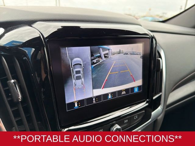 Used 2023 Chevrolet Traverse RS image 15