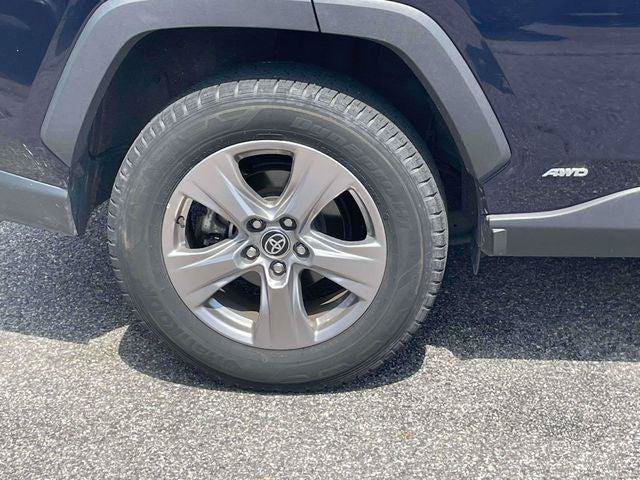 Certified 2025 Toyota RAV4 XLE AWD/4WD image 11