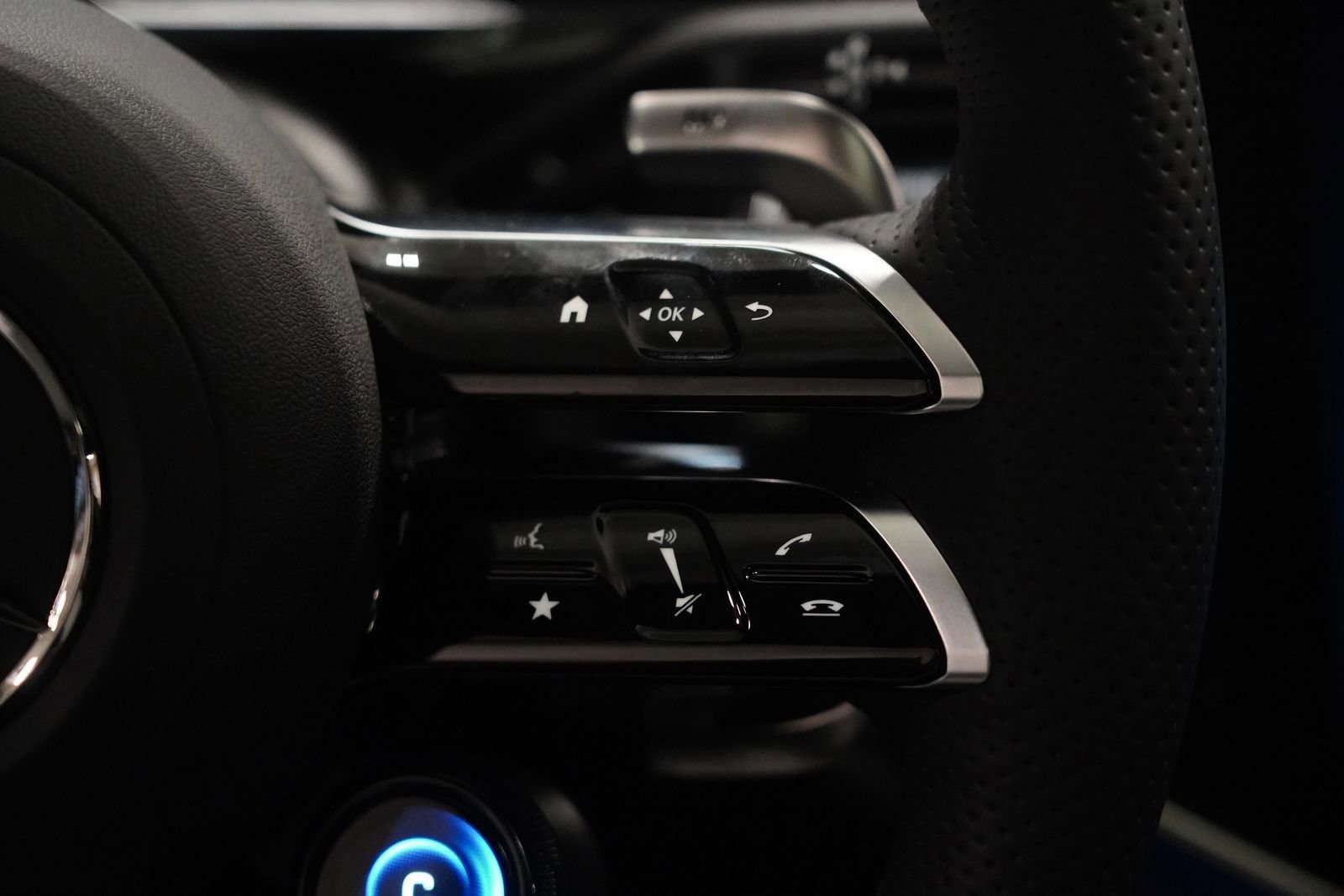 New 2026 Mercedes-Benz E 53 AMG e 4MATIC Sedan image 20