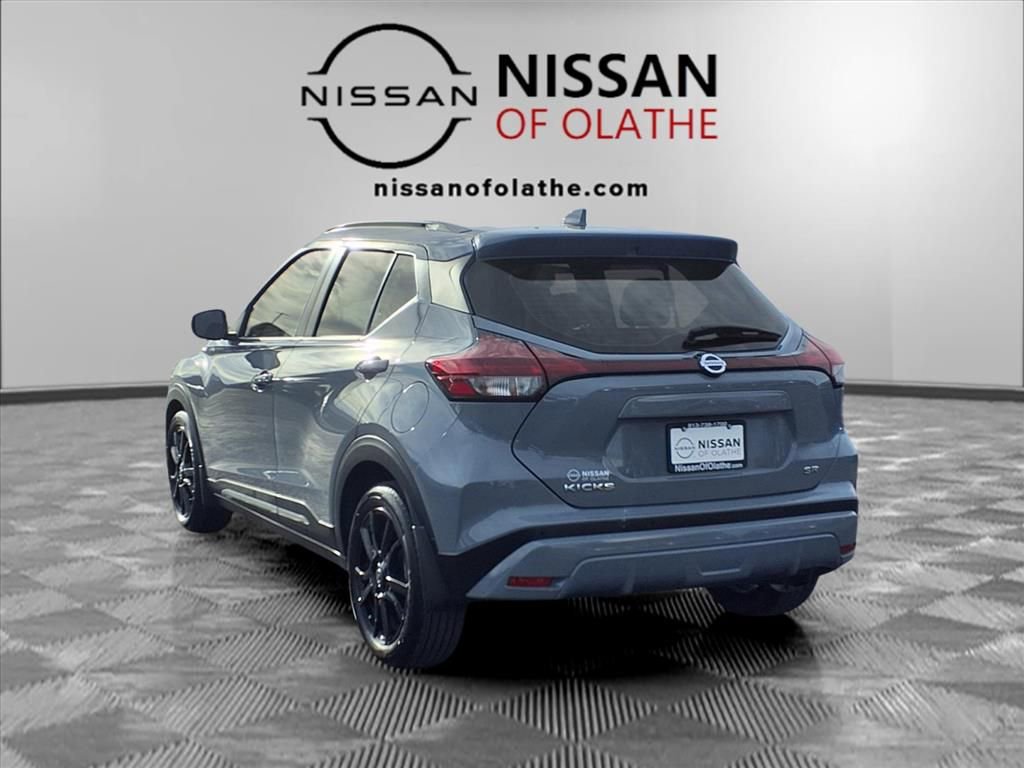 Certified 2021 Nissan Kicks SR w/ SR Premium Package image 3