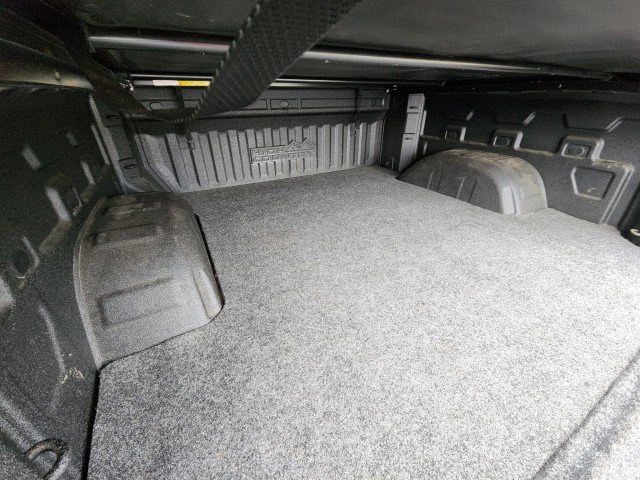 Used 2022 Chevrolet Silverado 1500 High Country image 21