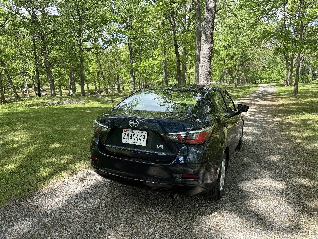 Used 2016 Scion iA FWD image 10