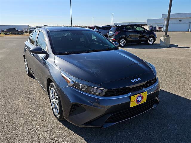 Used 2022 Kia Forte Sedan image 7