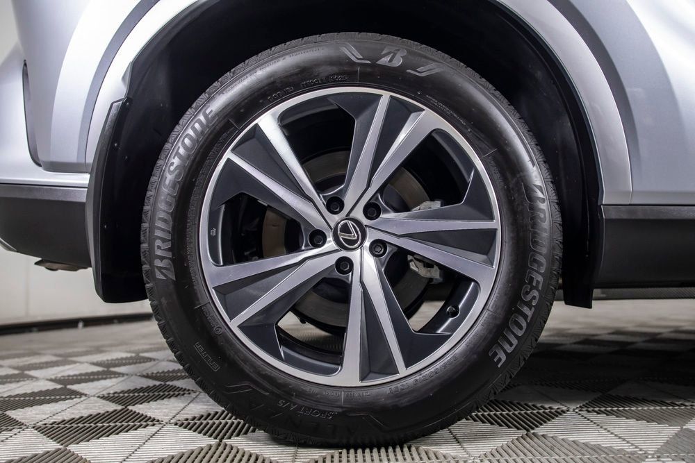 Used 2025 Lexus RX 350 Premium w/ Accessory Package (Z1) FWD image 39