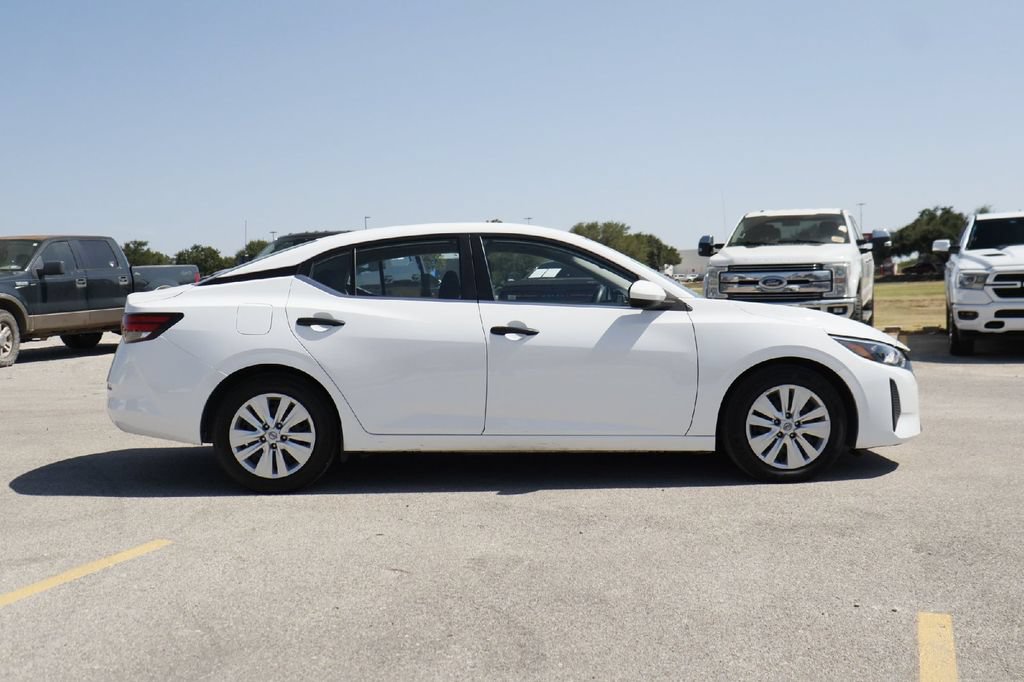 Used 2025 Nissan Sentra S FWD image 29