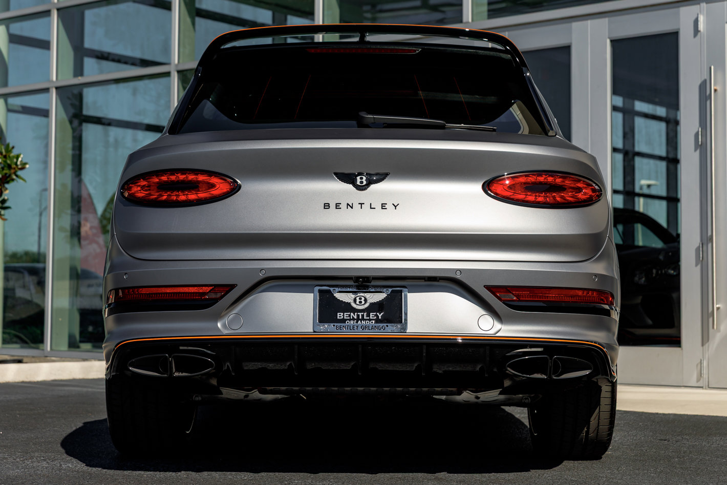 New 2025 Bentley Bentayga image 11