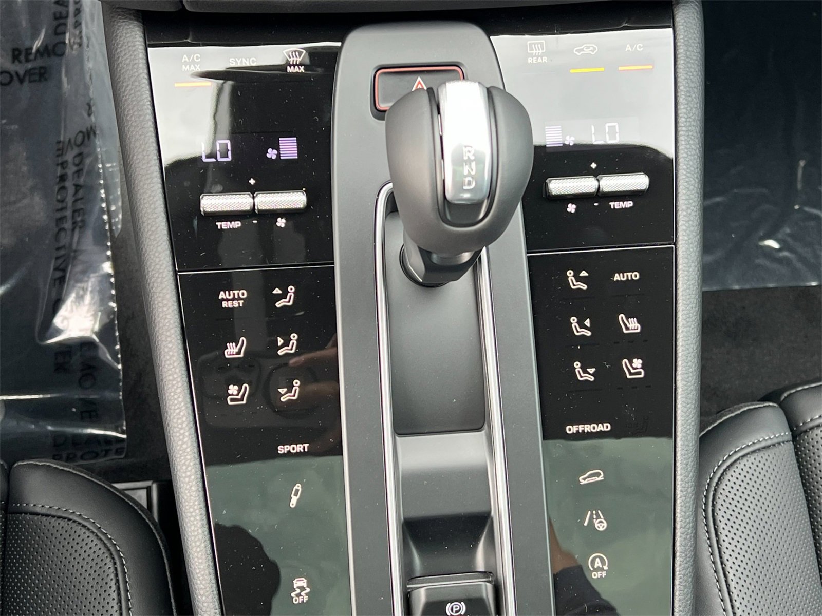 New 2025 Porsche Macan S image 25